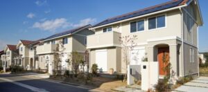 お庭の手入れ、外壁の汚れ、バルコニーの清掃なども忘れずに