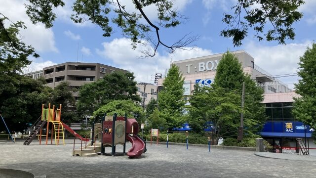 横浜市青葉区