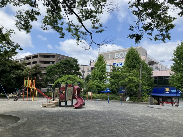 横浜市青葉区